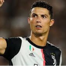 Ronaldo ne mange pas de bonbons et de boissons pour le football